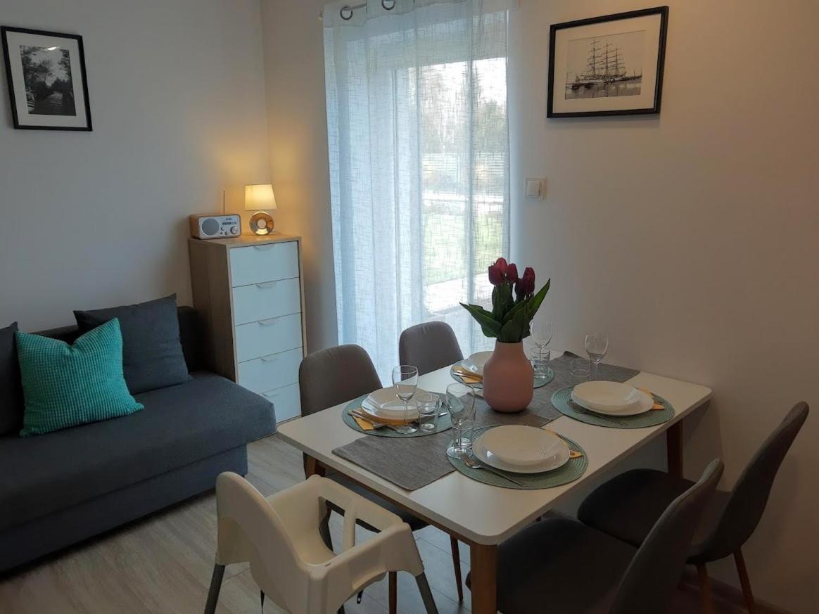 Blekit Apartamenty Przy Jastrzebiej Mieroszyno Eksteriør billede